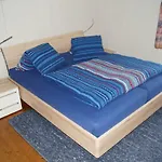 Schils